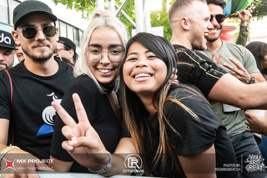 City Rave Impression