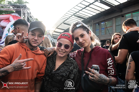 City Rave Impression