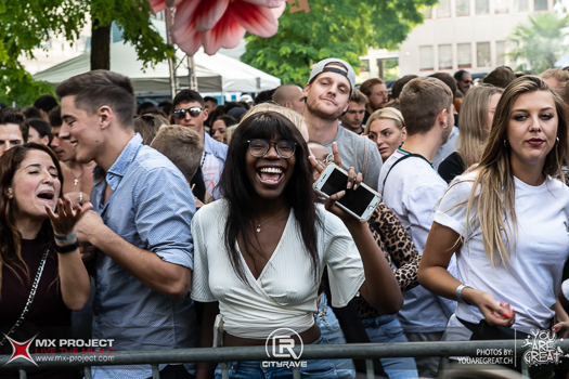 City Rave Impression