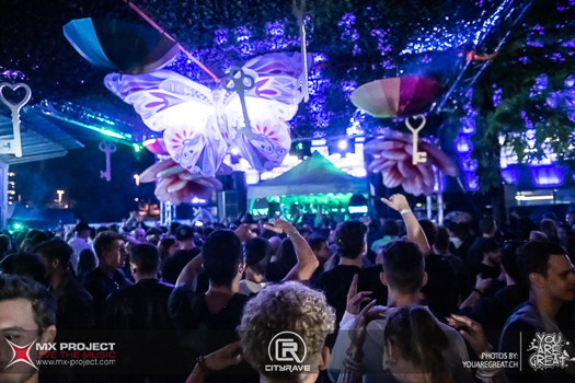 City Rave Impression